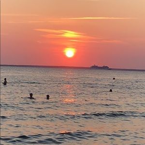 Meet your Posher, Daniella